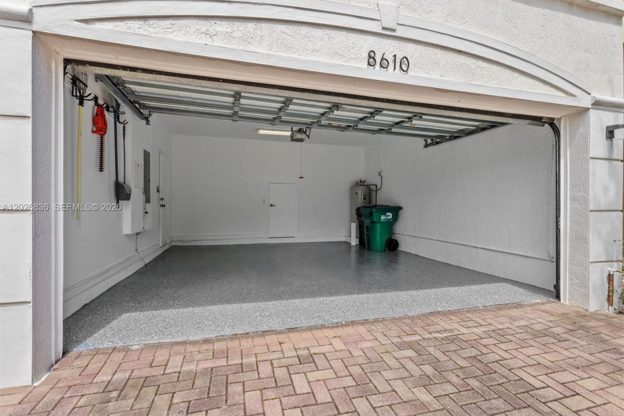 8610 NW 110th Ave , Doral, FL 33178 Photo