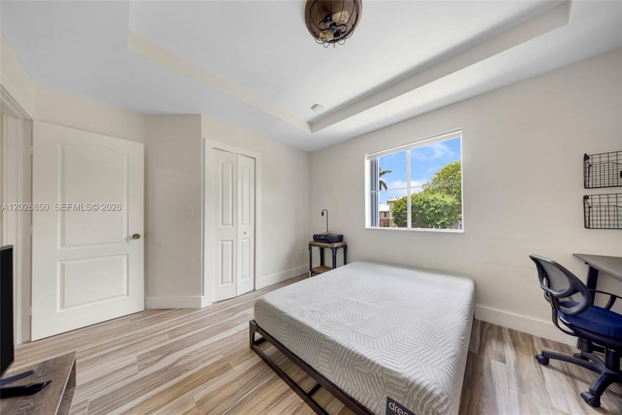 8942 W Flagler St, Unit 3, Miami, FL 33174 Photo