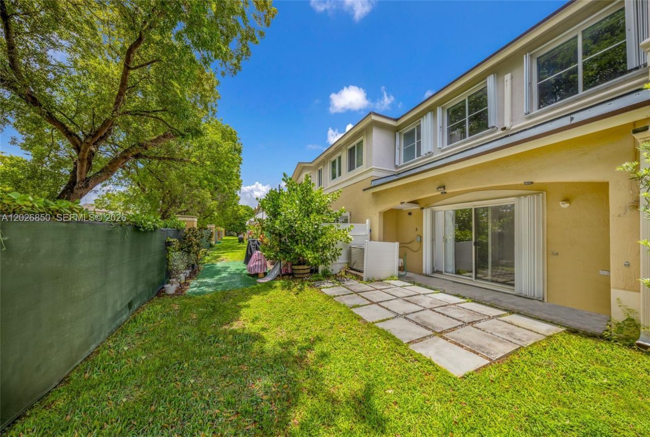 8942 W Flagler St, Unit 3, Miami, FL 33174 Photo