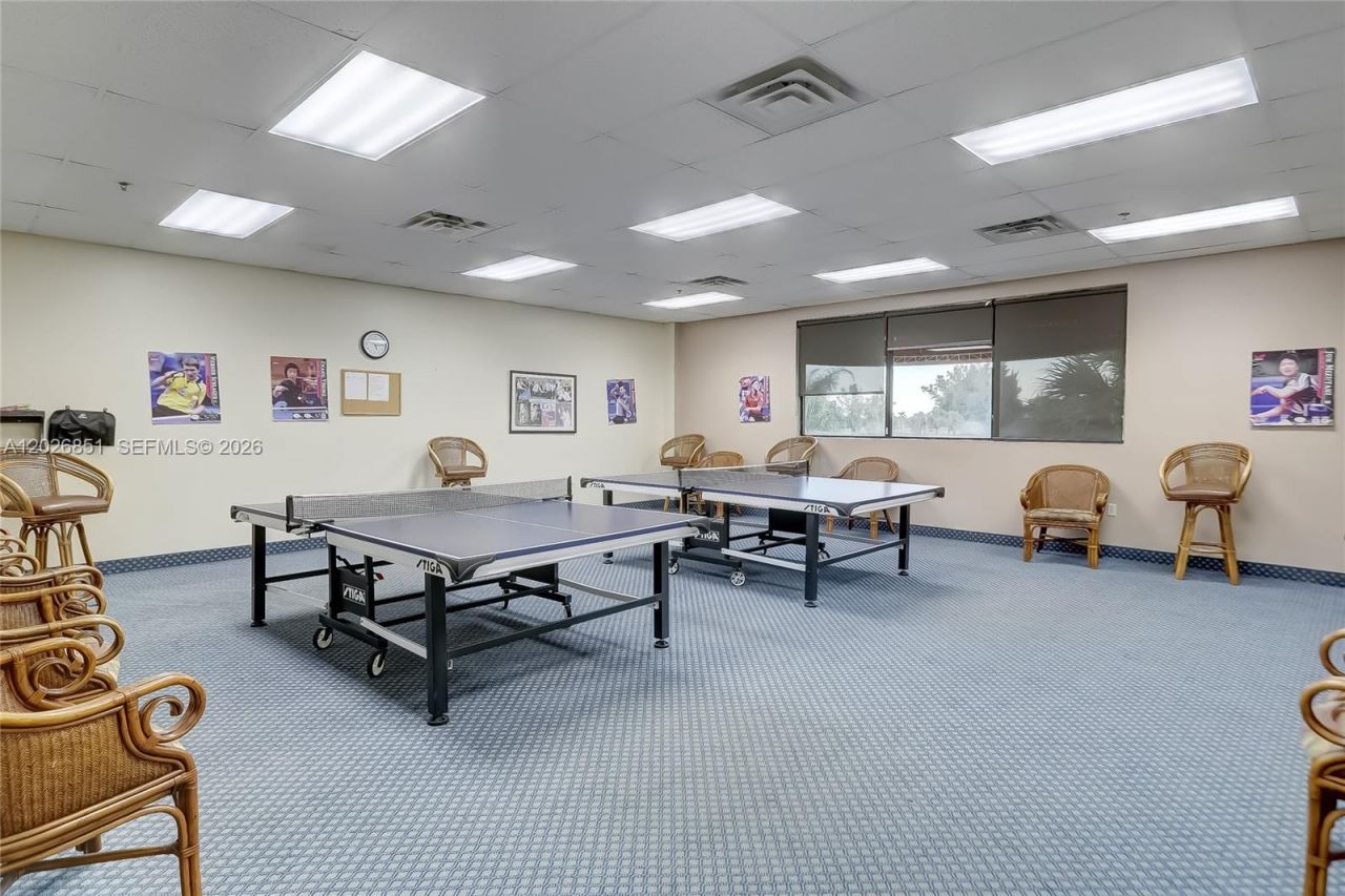 8941 S Hollybrook Blvd , Unit 205, Pembroke Pines, FL 33025 Photo