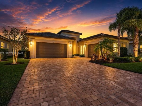 11087 SW Ivory Springs Ln, Port St. Lucie, FL 34987