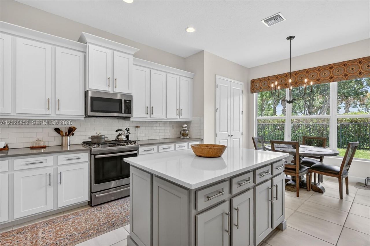 11087 SW Ivory Springs Ln, Port Saint Lucie, FL 34987 Photo