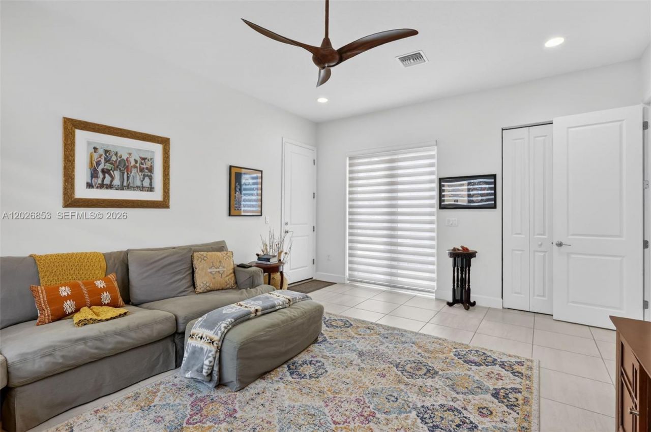 11087 SW Ivory Springs Ln, Port Saint Lucie, FL 34987 Photo