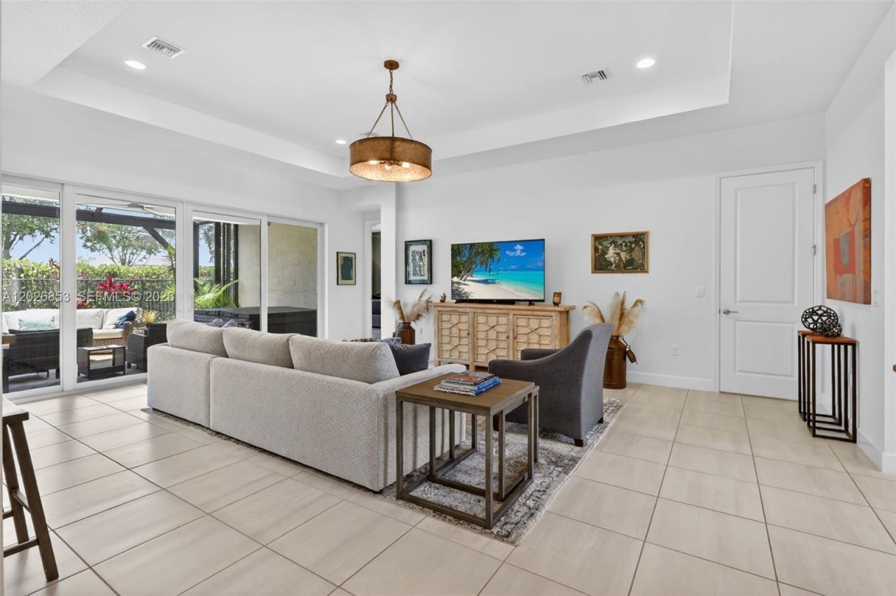 11087 SW Ivory Springs Ln, Port Saint Lucie, FL 34987 Photo