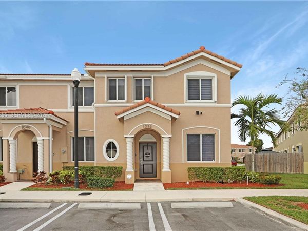 1036 SE 24th Ave , Homestead, FL 33035