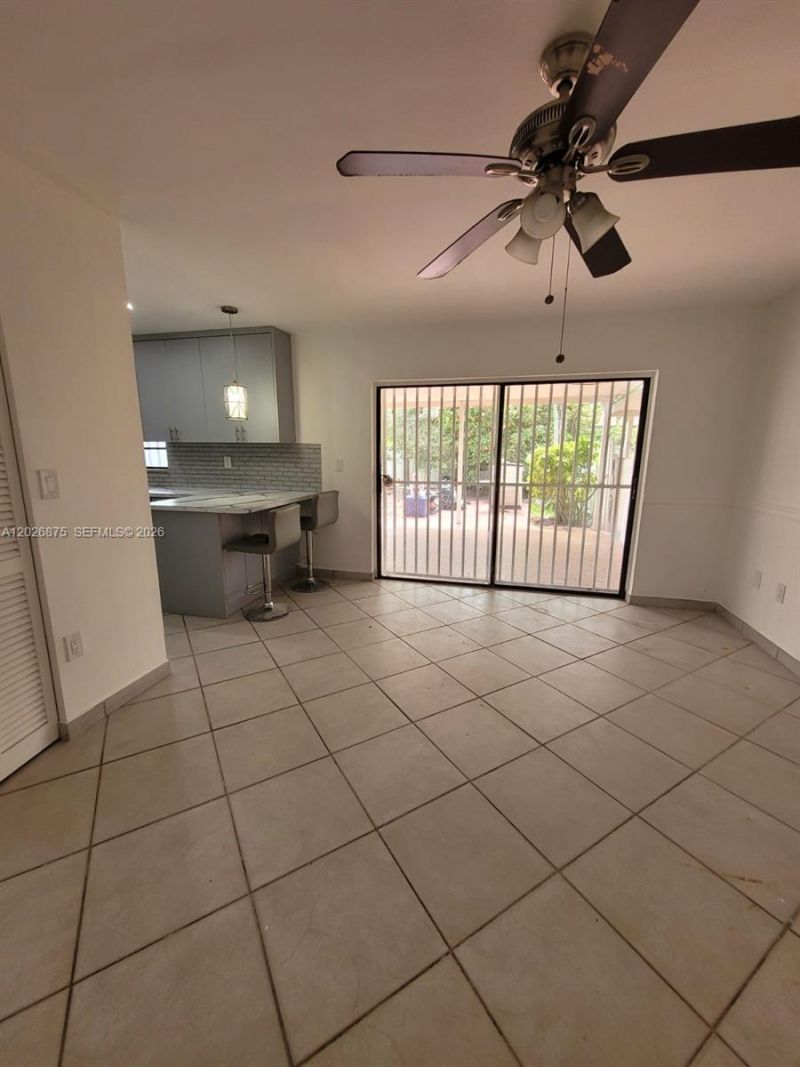 2438 SW 109th Ct , Miami, FL 33165 Photo
