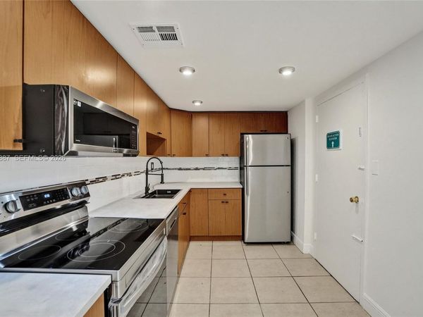 1800 Sans Souci Blvd , Unit 435, North Miami, FL 33181