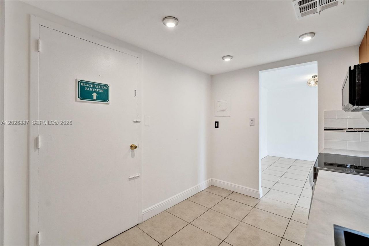1800 Sans Souci Blvd , Unit 435, North Miami, FL 33181 Photo
