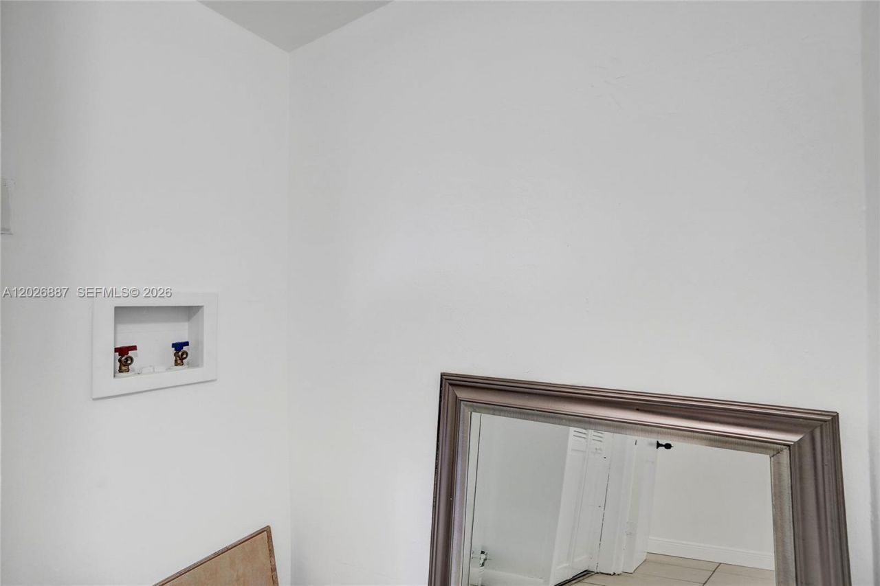 1800 Sans Souci Blvd , Unit 435, North Miami, FL 33181 Photo