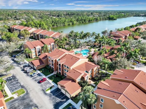 1235 Reserve Way , Unit 5-107, Naples, FL 34105