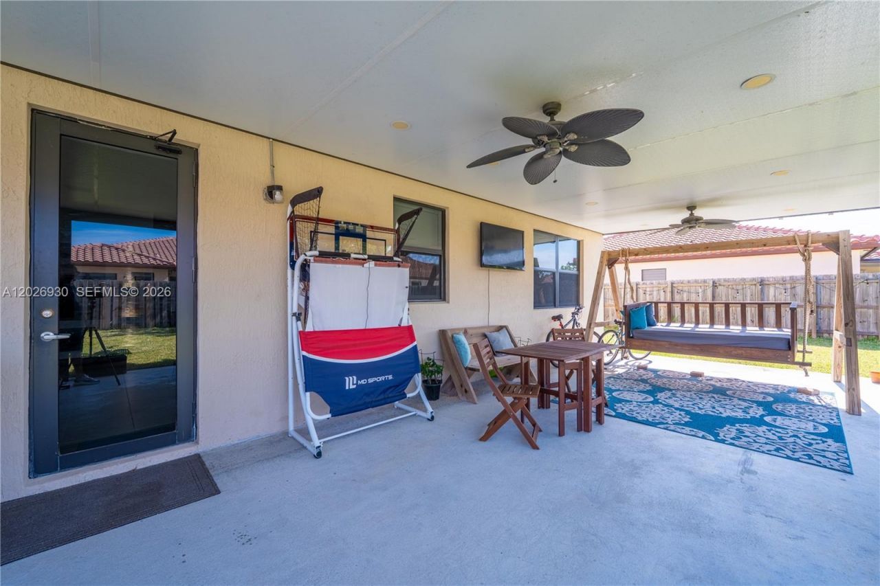 2588 SE 2nd St, Homestead, FL 33033 Photo