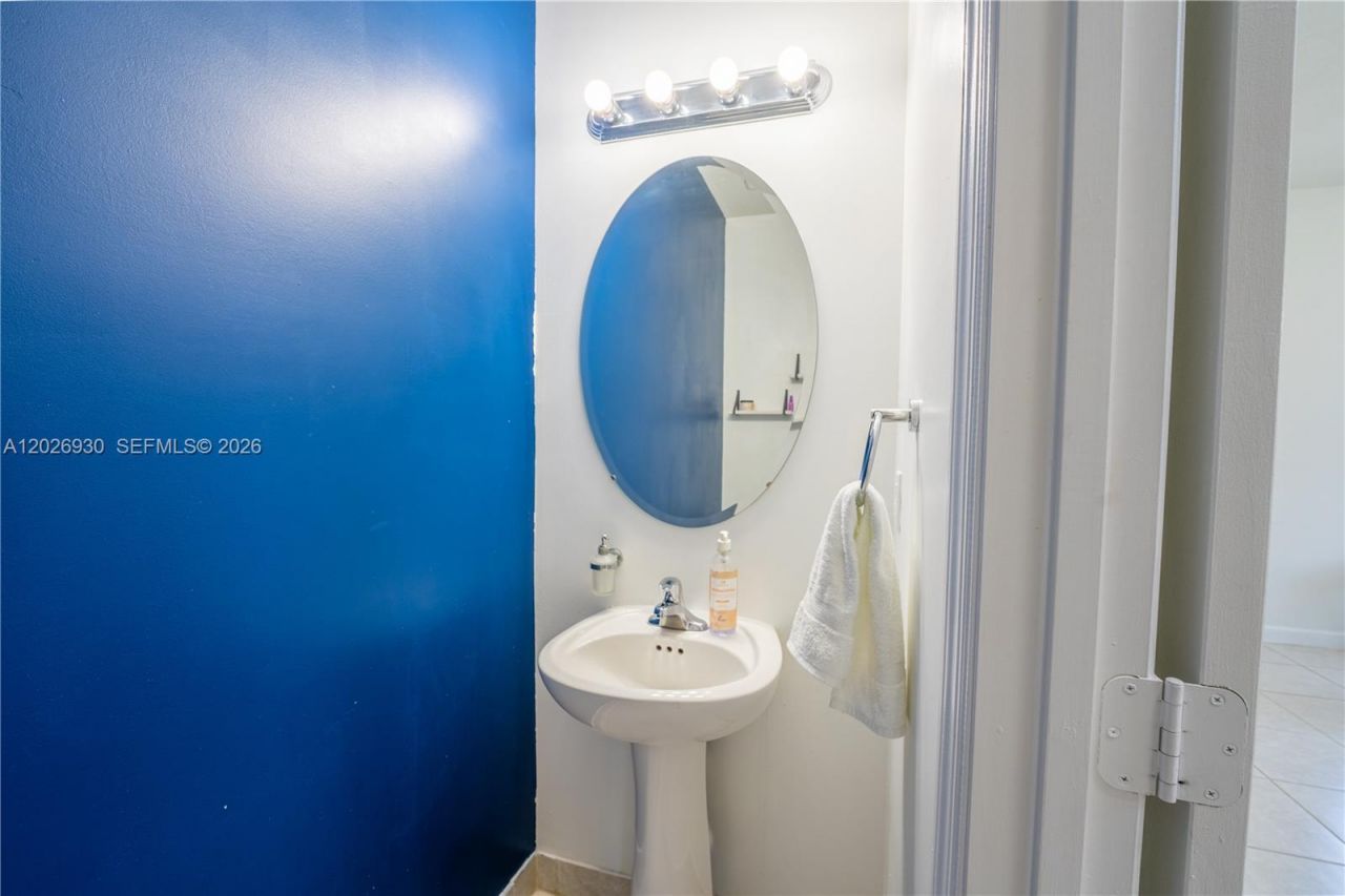 2588 SE 2nd St, Homestead, FL 33033 Photo