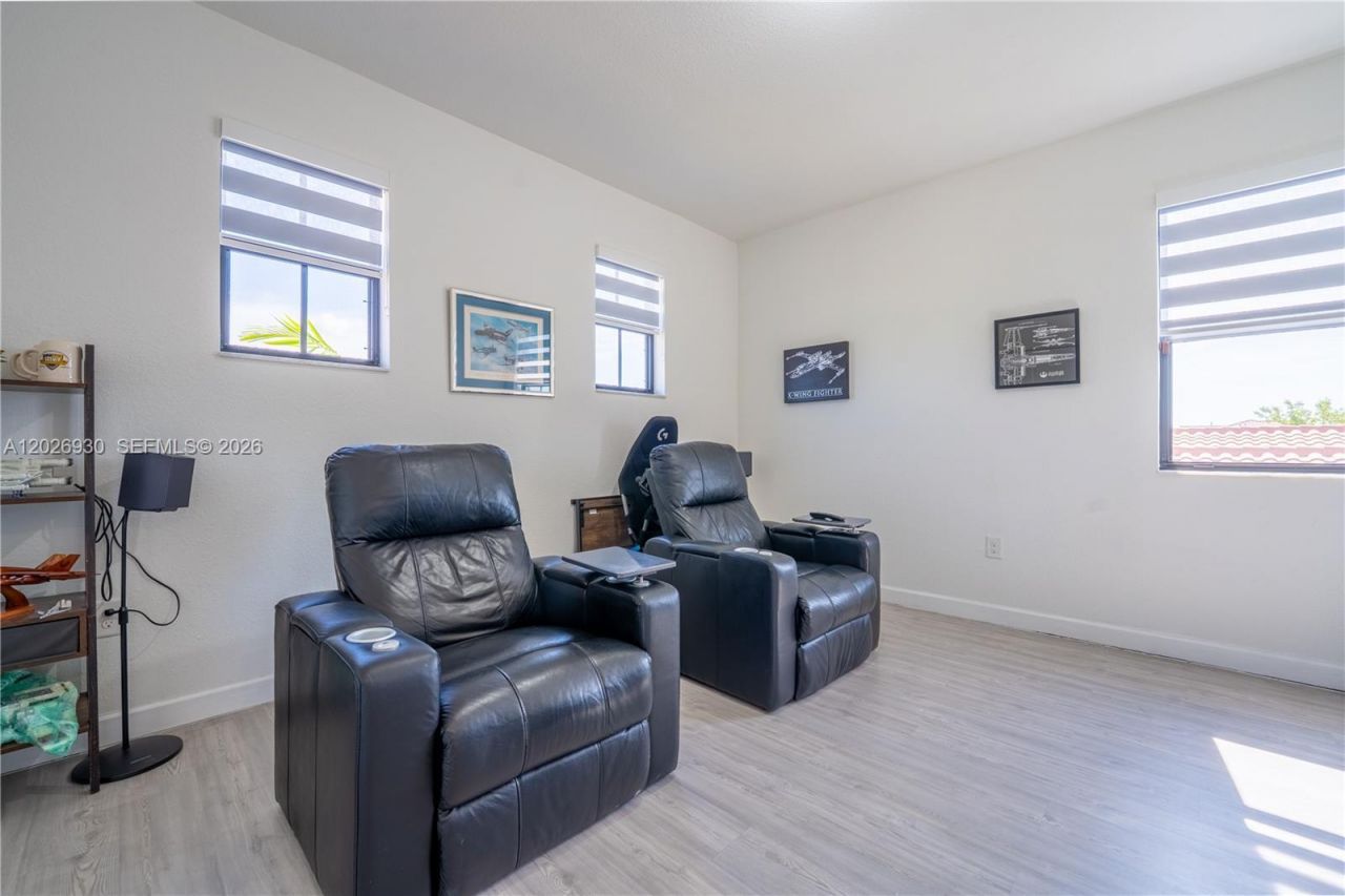 2588 SE 2nd St, Homestead, FL 33033 Photo