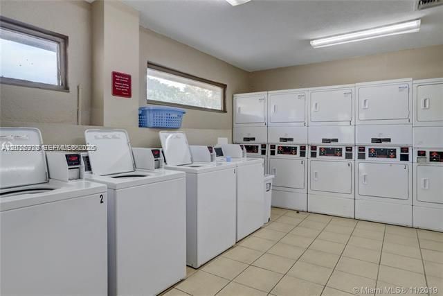 1800 Sans Souci Blvd , Unit 305, North Miami, FL 33181 Photo