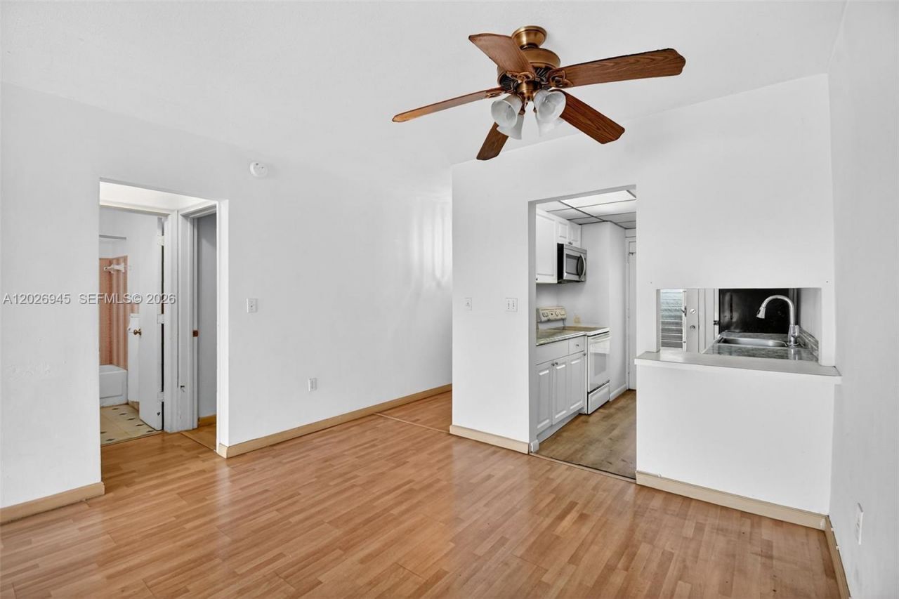 245 NE 191st St , Unit 3022, Miami, FL 33179 Photo