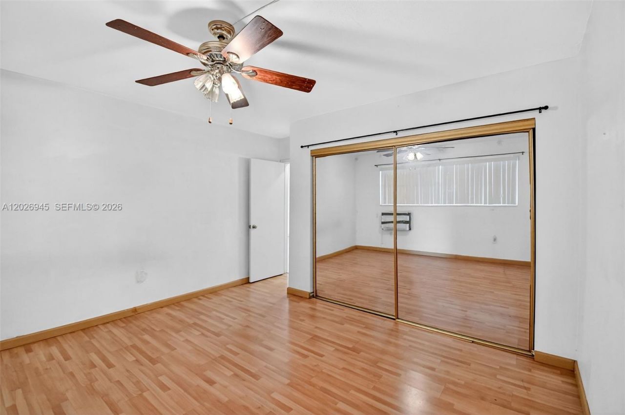 245 NE 191st St , Unit 3022, Miami, FL 33179 Photo