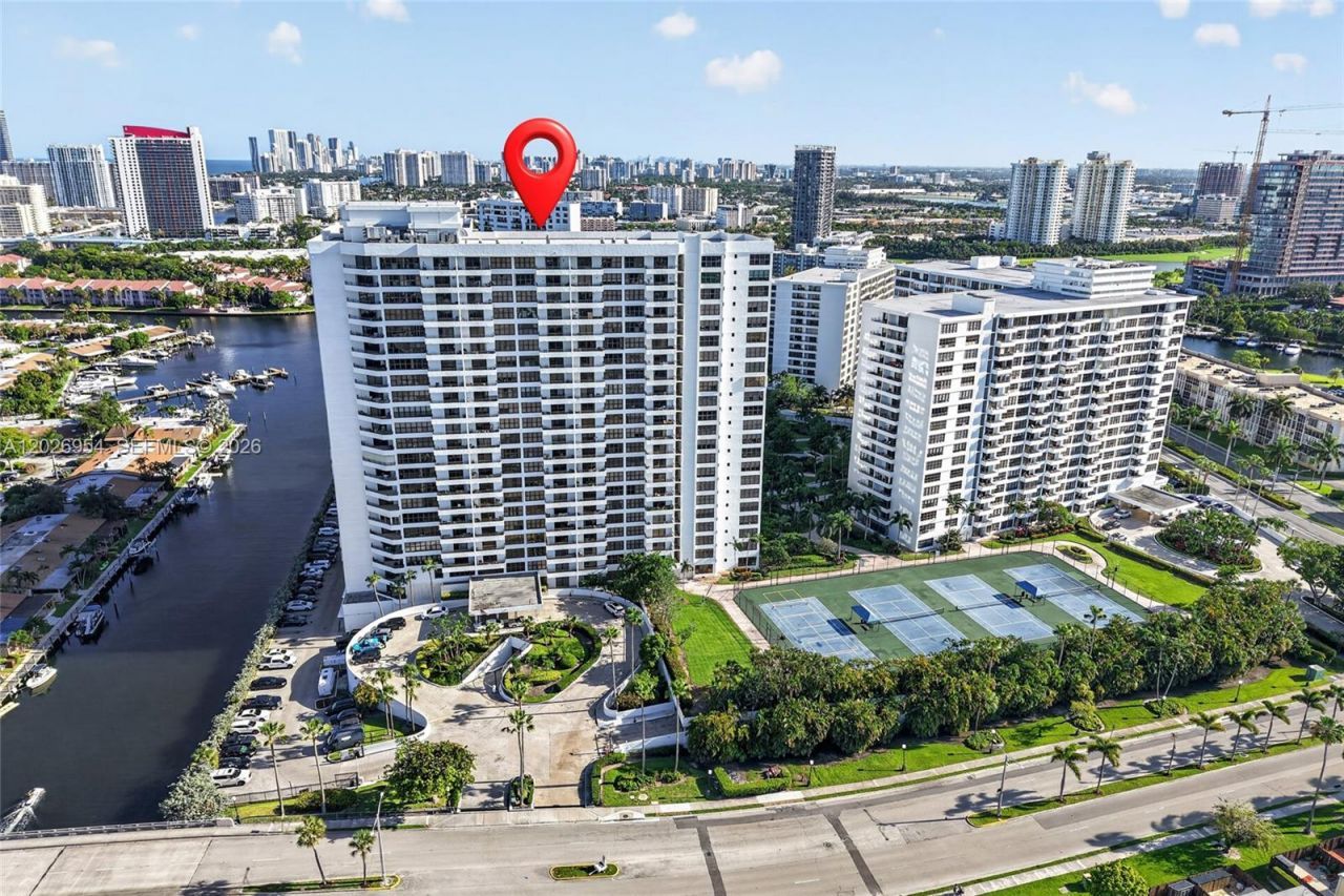 2500 Parkview Dr , Unit 1717, Hallandale Beach, FL 33009 Photo