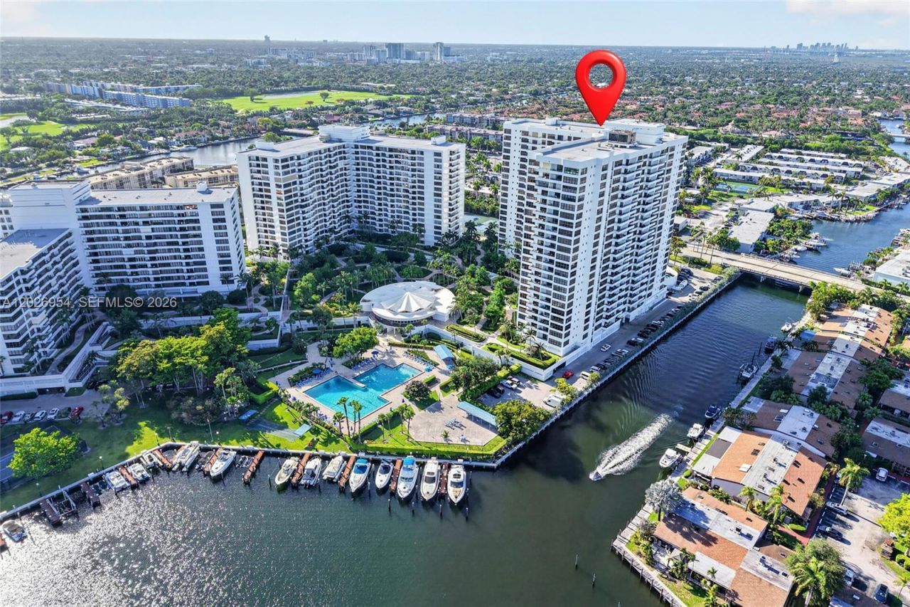 2500 Parkview Dr , Unit 1717, Hallandale Beach, FL 33009 Photo