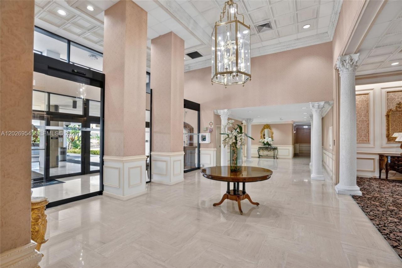 2500 Parkview Dr , Unit 1717, Hallandale Beach, FL 33009 Photo