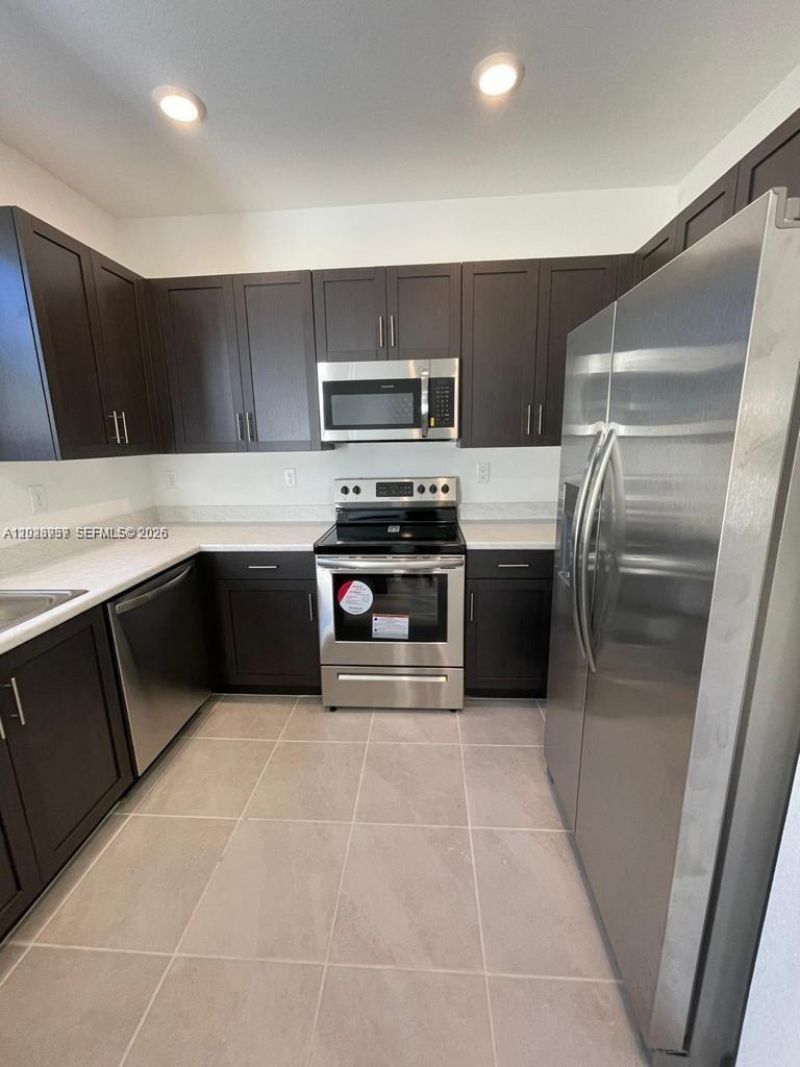 2634 SE 11th Ct, Unit 2634, Homestead, FL 33035 Photo