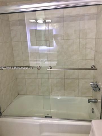 1800 Sans Souci Blvd , Unit 408, North Miami, FL 33181 Photo