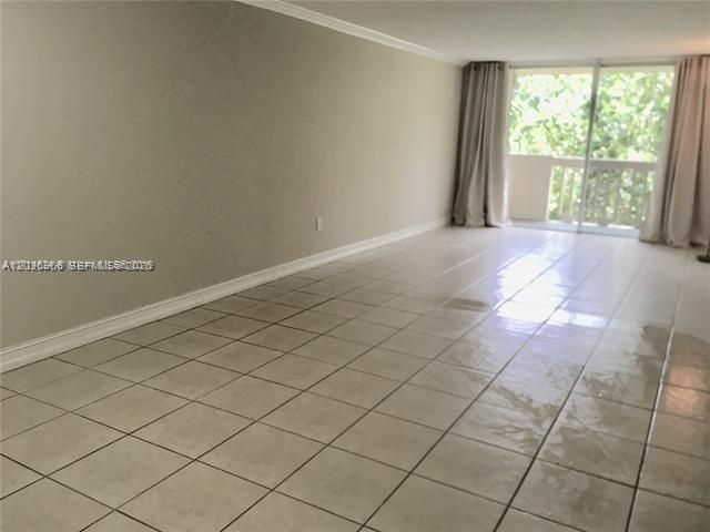 1800 Sans Souci Blvd , Unit 408, North Miami, FL 33181 Photo
