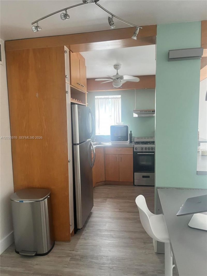 240 Collins Ave , Unit 2B, Miami Beach, FL 33139 Photo