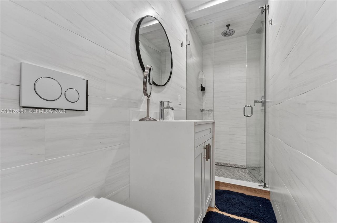 825 SW 14th St , Unit 827, Fort Lauderdale, FL 33315 Photo