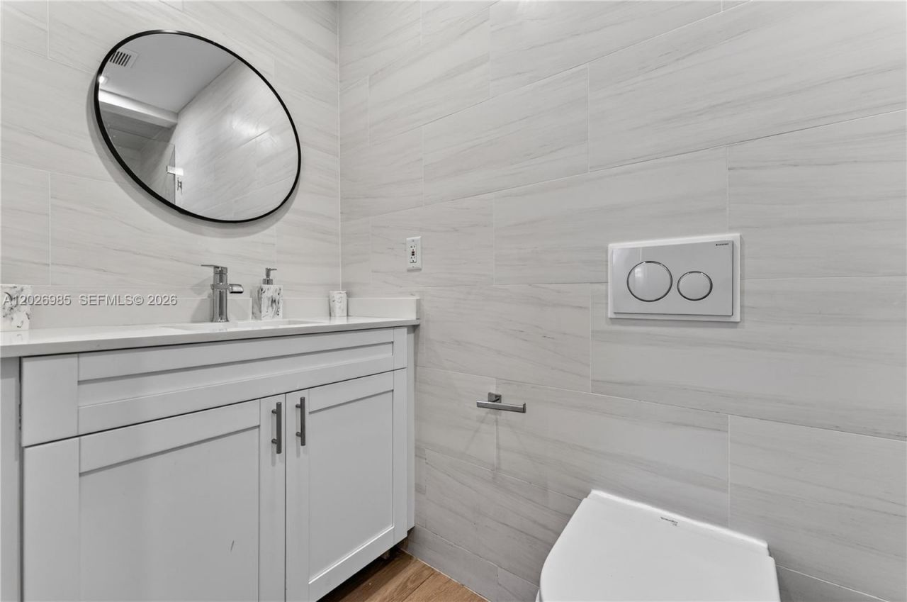 825 SW 14th St , Unit 827, Fort Lauderdale, FL 33315 Photo