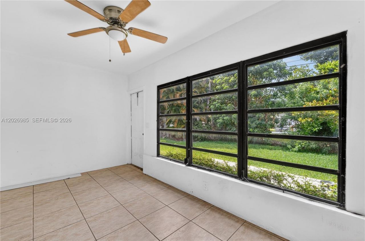 825 SW 14th St , Unit 827, Fort Lauderdale, FL 33315 Photo