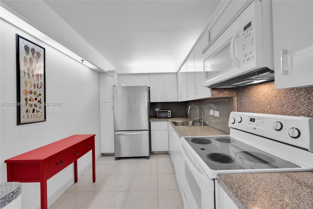20515 E Country Club Dr, Unit 2146, Aventura, FL 33180 Photo