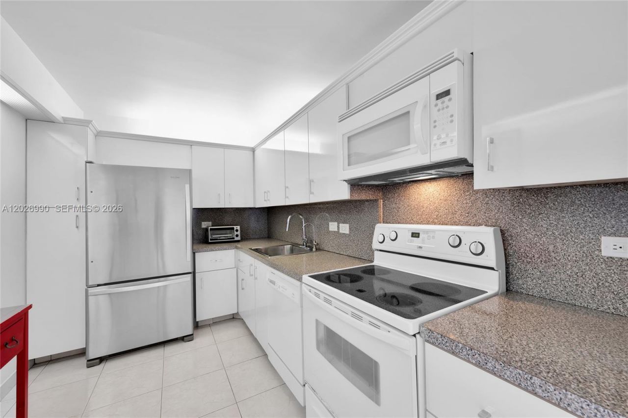 20515 E Country Club Dr, Unit 2146, Aventura, FL 33180 Photo