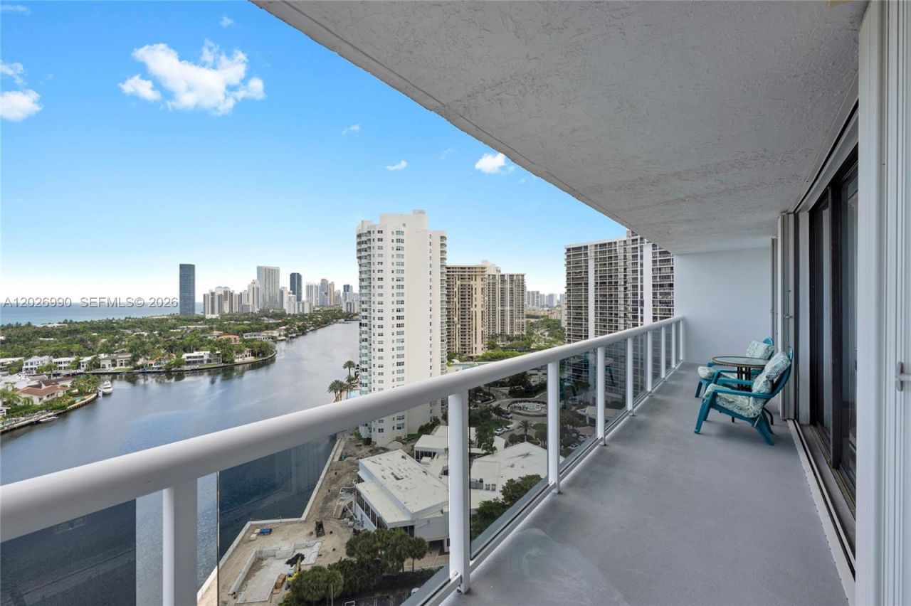 20515 E Country Club Dr, Unit 2146, Aventura, FL 33180 Photo