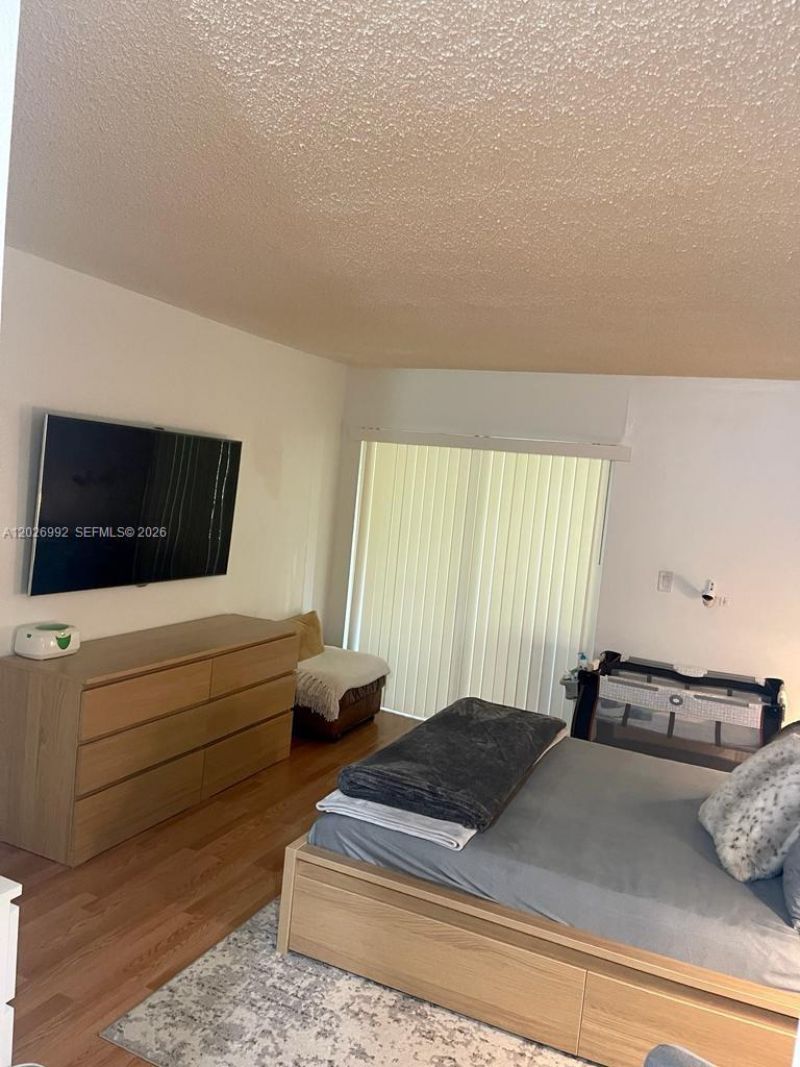 301 Racquet Club Rd , Unit 305, Weston, FL 33326 Photo