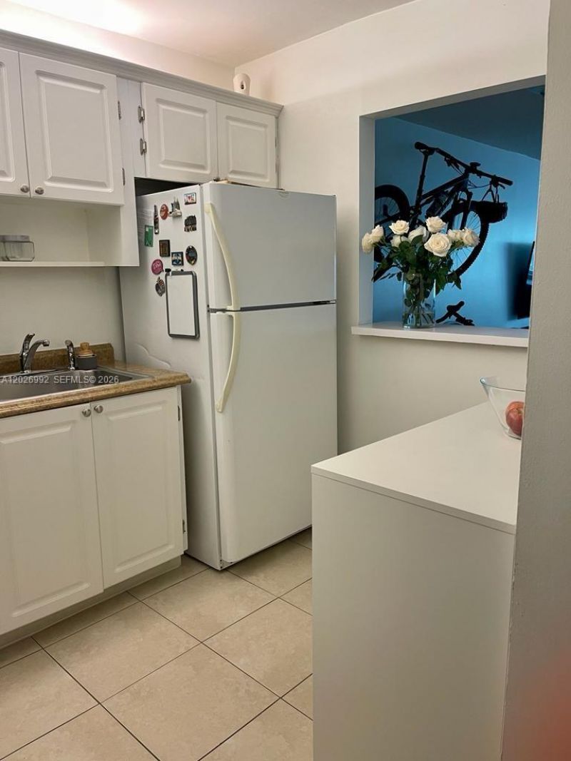 301 Racquet Club Rd , Unit 305, Weston, FL 33326 Photo