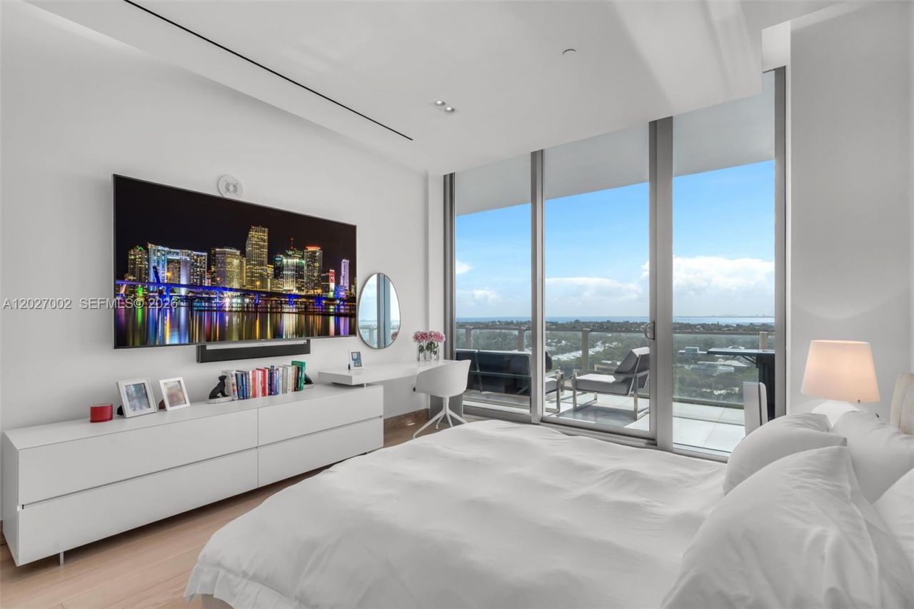 350 Ocean Dr , Unit LPH2N, Key Biscayne, FL 33149 Photo