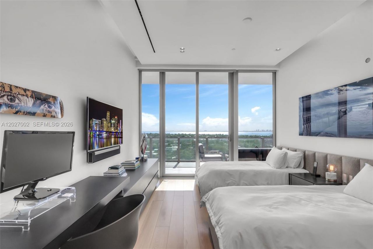 350 Ocean Dr , Unit LPH2N, Key Biscayne, FL 33149 Photo
