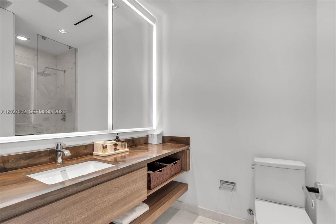 350 Ocean Dr , Unit LPH2N, Key Biscayne, FL 33149 Photo