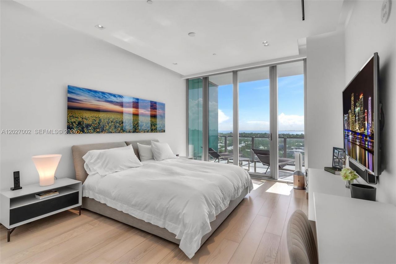 350 Ocean Dr , Unit LPH2N, Key Biscayne, FL 33149 Photo