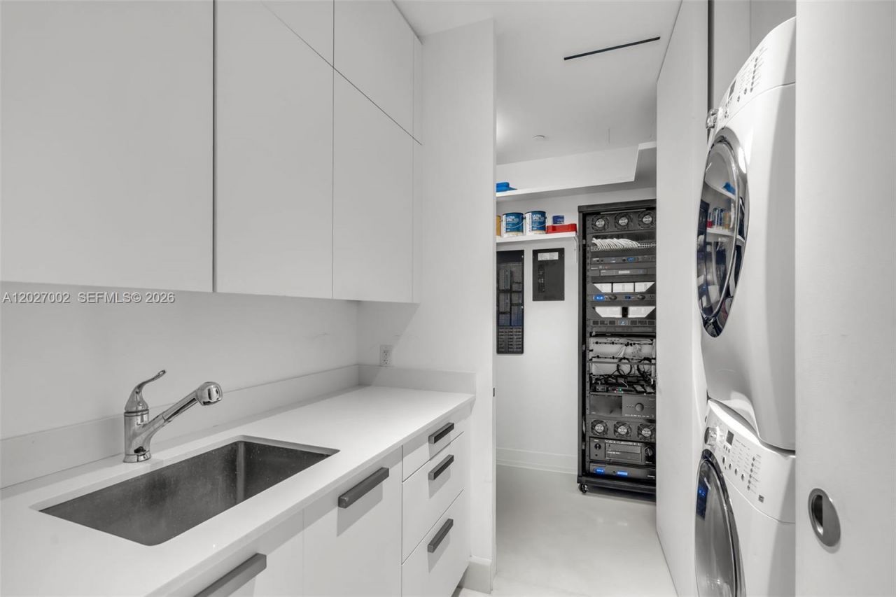 350 Ocean Dr , Unit LPH2N, Key Biscayne, FL 33149 Photo