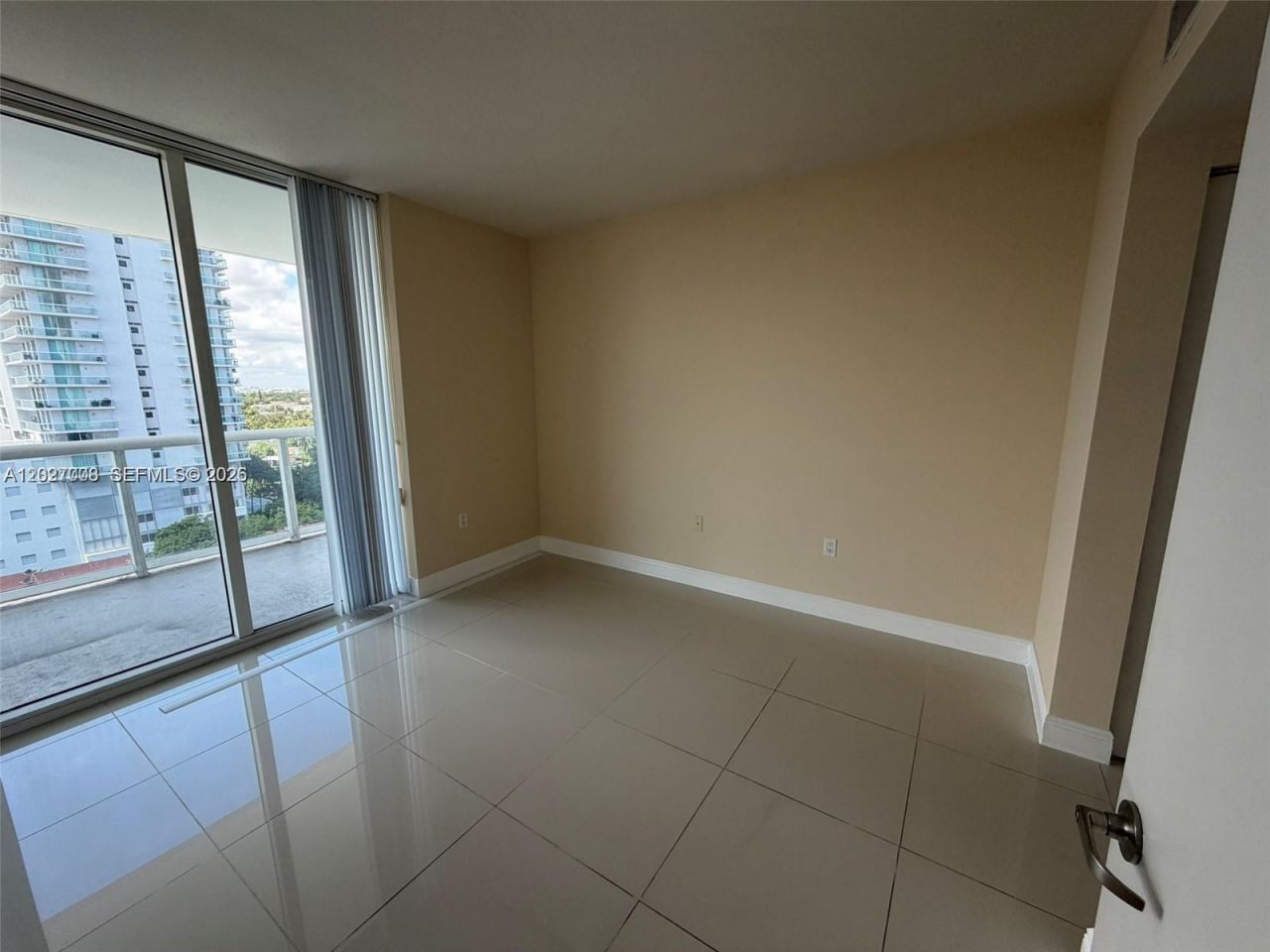 1871 NW S River Dr , Unit 1104, Miami, FL 33125 Photo