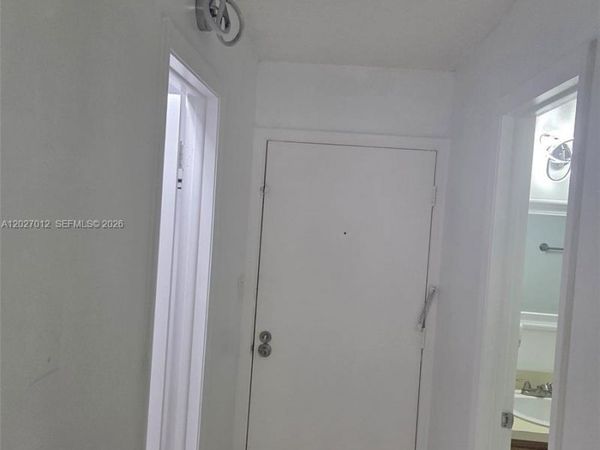 2771 Riverside Dr, Unit 102-A, Coral Springs, FL 33065