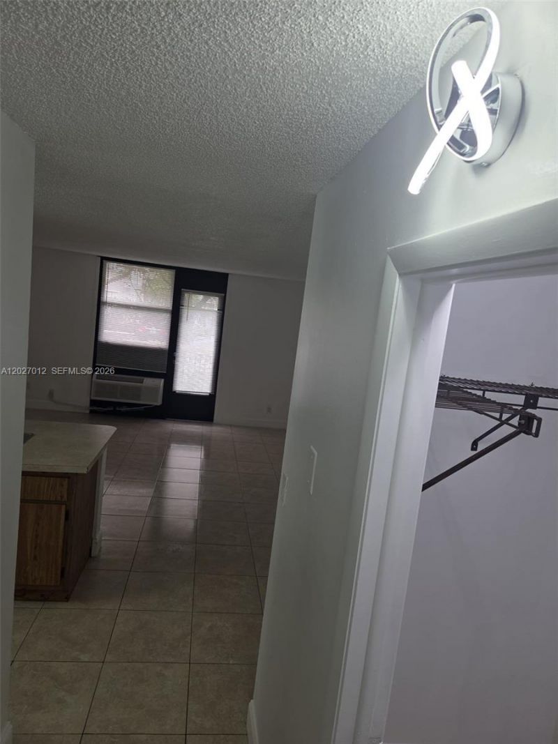 2771 Riverside Dr, Unit 102-A, Coral Springs, FL 33065 Photo