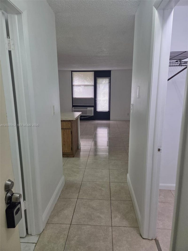 2771 Riverside Dr, Unit 102-A, Coral Springs, FL 33065 Photo