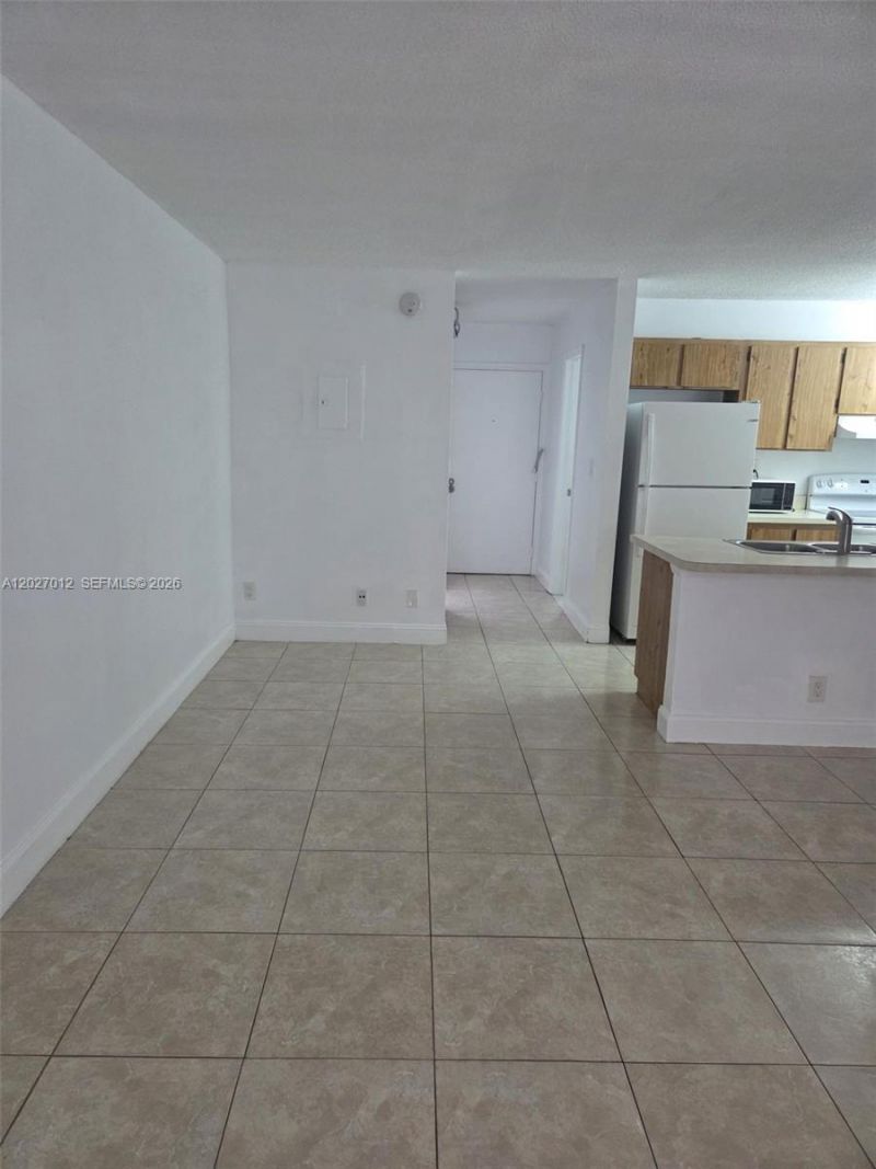 2771 Riverside Dr, Unit 102-A, Coral Springs, FL 33065 Photo