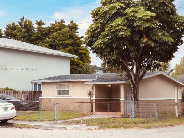 1896 NW 64th St , Unit 1896, Miami, FL 33147
