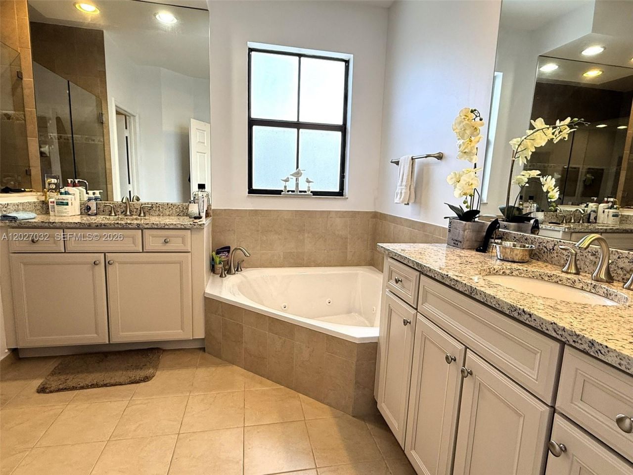 10060 NW 86th Ter , Doral, FL 33178 Photo