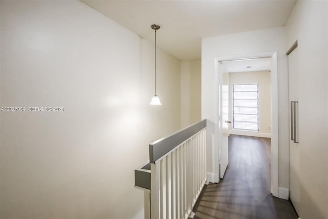 9732 NW 15th St , Unit 306, Pembroke Pines, FL 33024 Photo