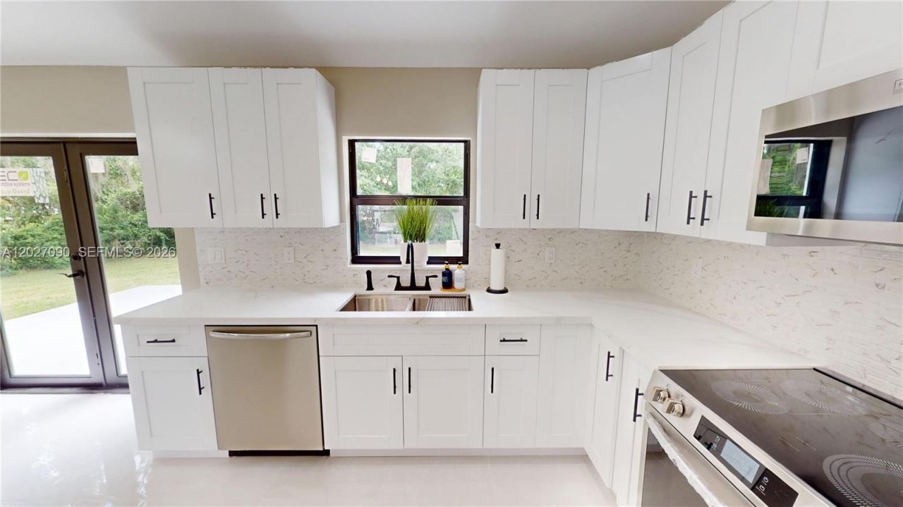4726 Trout, Sebring, FL 33870 Photo