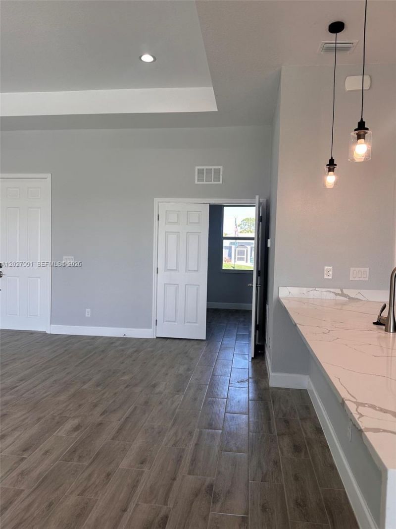 314 NW 16 , Cape Coral, FL 33993 Photo